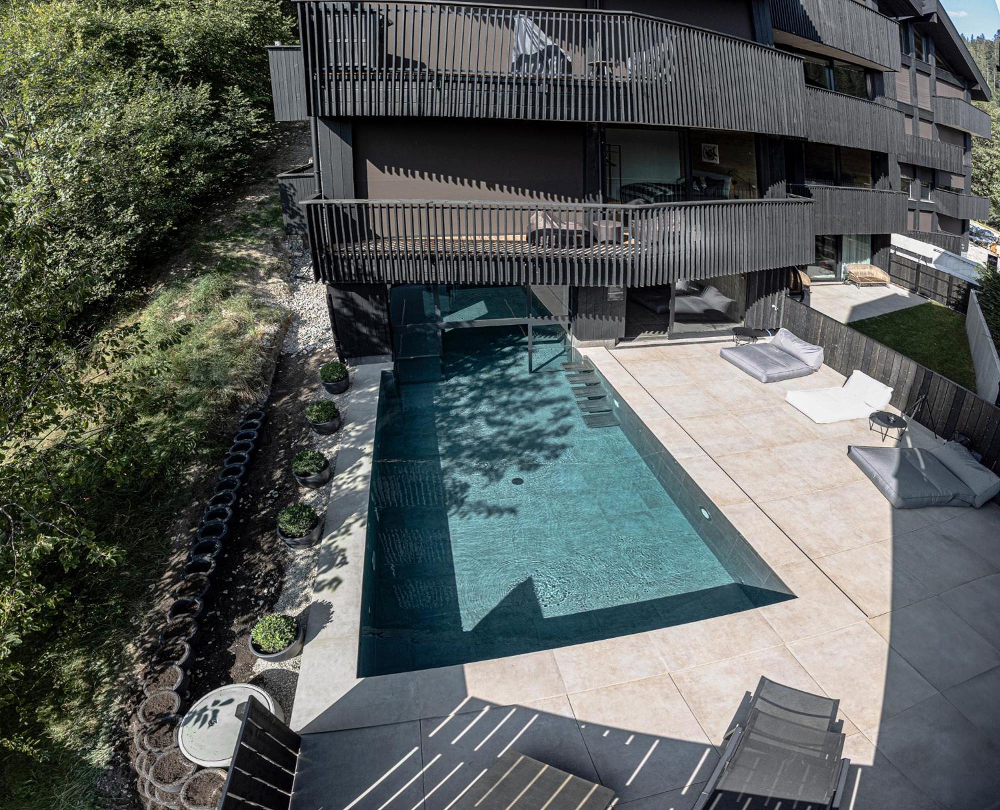 Black Summit Boutique Resort Laax Exterior photo