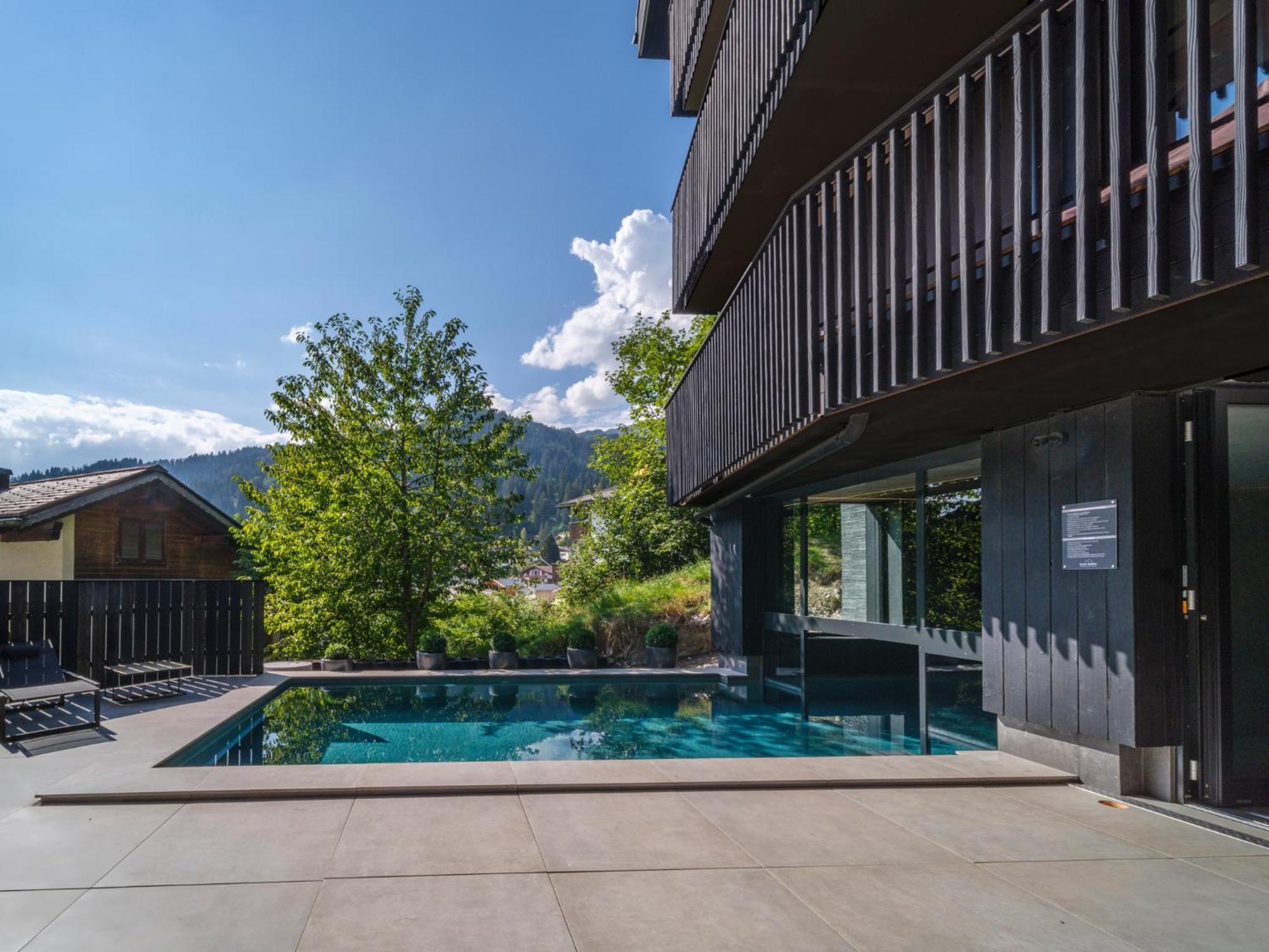 Black Summit Boutique Resort Laax Exterior photo